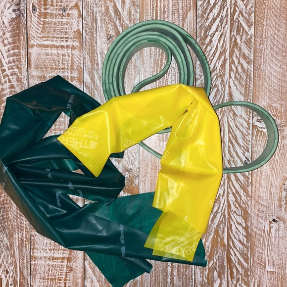 Stretching, exercise, physical therapy treatment Bands - Picture 7 of 9